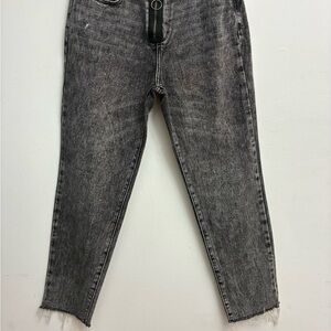 PacSun Gray Ankle Cropped Jeans with Vintage Wash